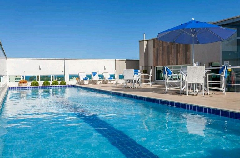Flat 1506 com vista para a praia de Imbetiba