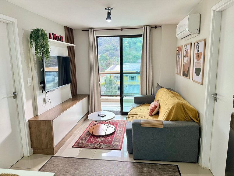 Apartamento decorado en las montañas de Itaipava