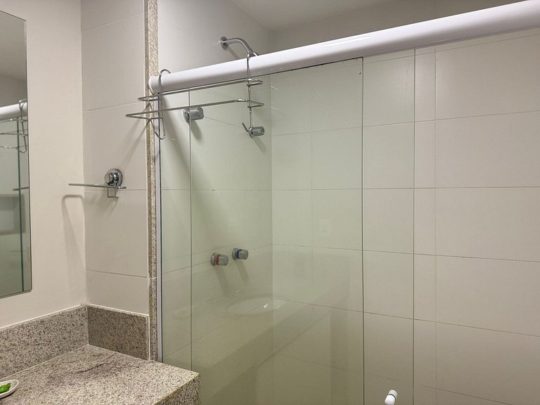 Apto Decorado com 2 suítes em Itaipava