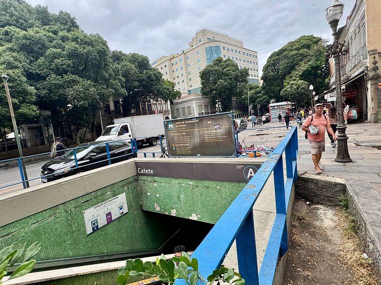 Estudio moderno en Catete – Cerca del metro