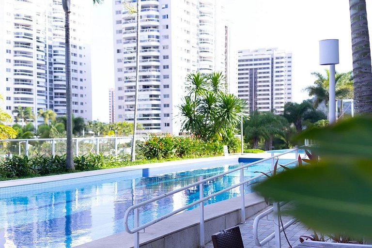 1603 B Flat ao lado do Rio Centro com piscina