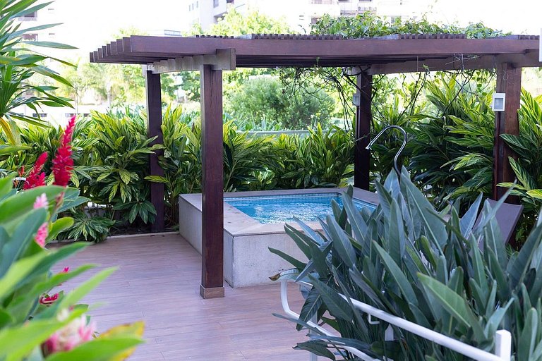 1603 B Flat ao lado do Rio Centro com piscina