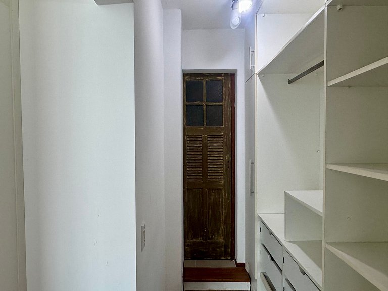 Apartamento a 200 m da Praia do Flamengo