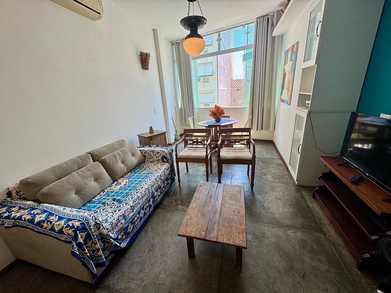 Apartamento a 200 m da Praia do Flamengo