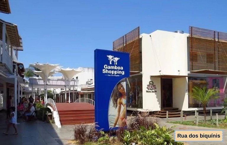 Flat 419 prático na Passagem prox Praia do Forte