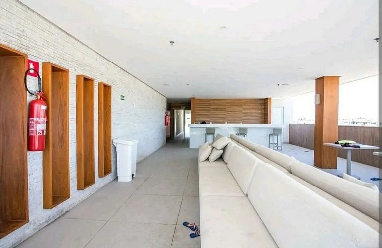 Flat 419 prático na Passagem prox Praia do Forte