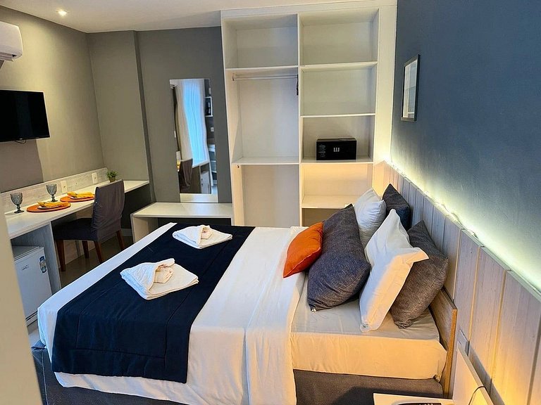 Flat 419 prático no Bairro da Passagem prox Praia do Forte