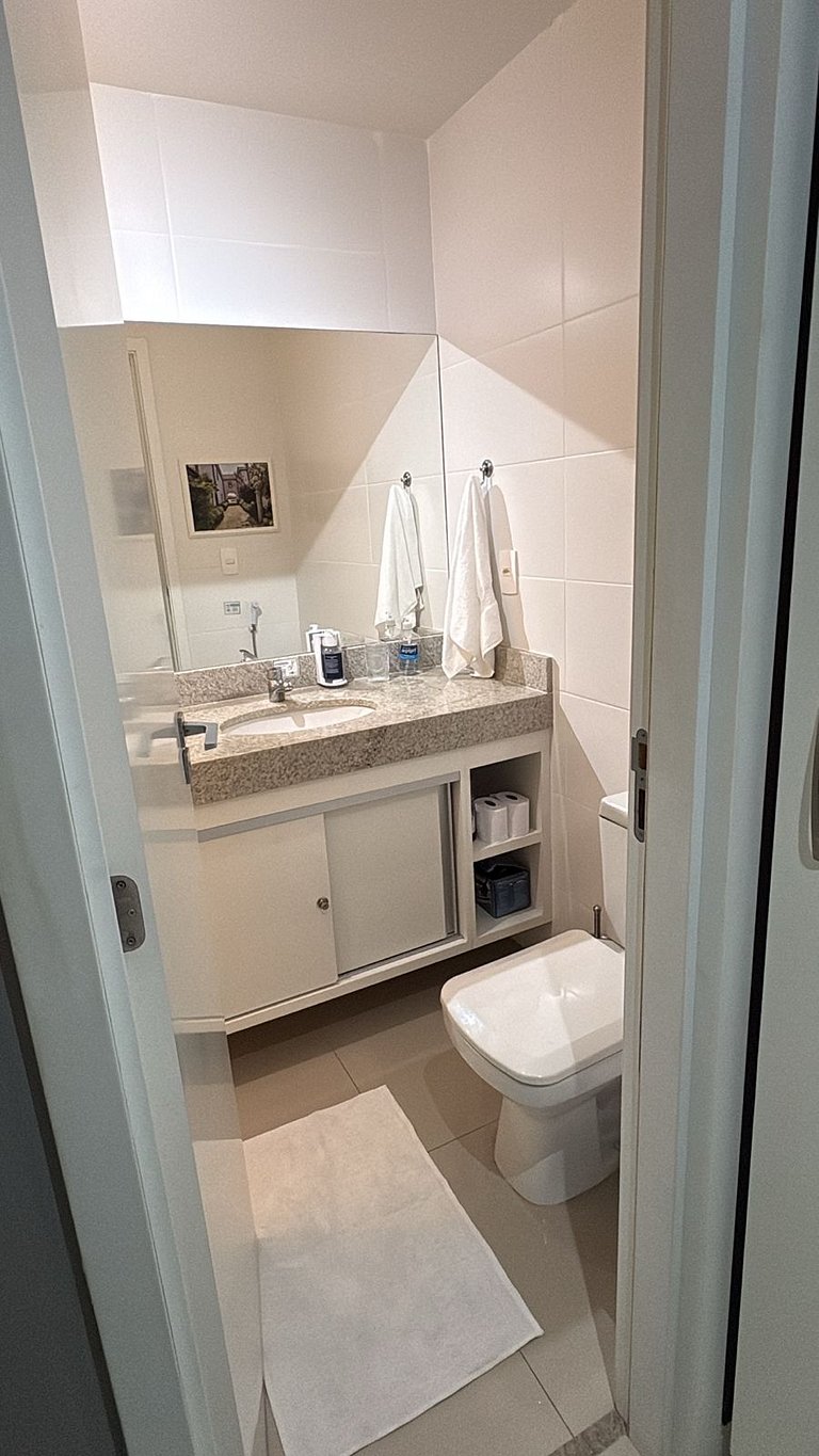 Flat 209 confortável na Passagem - 700m da Praia