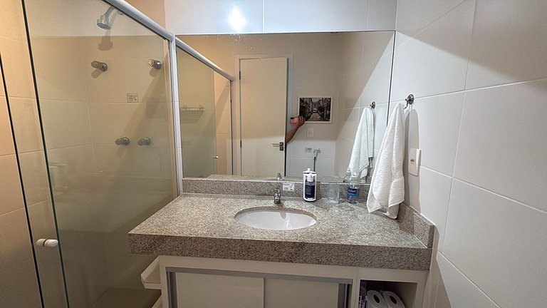 Flat 209 confortável na Passagem - 700m da Praia