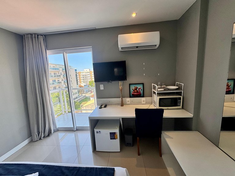 Flat 419 prático na Passagem prox Praia do Forte