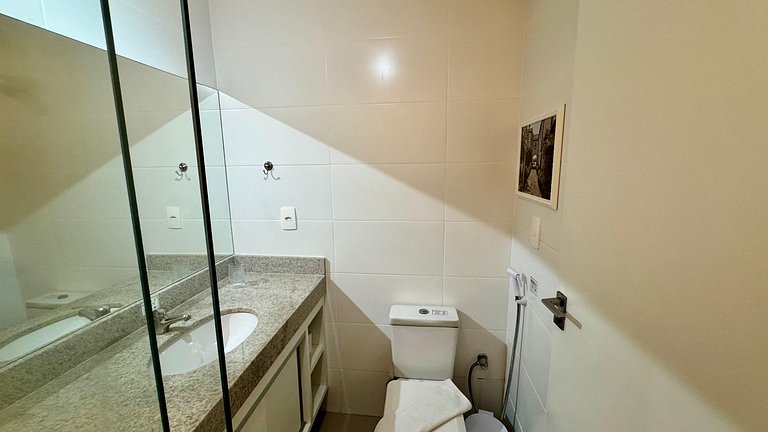 Flat 209 confortável na Passagem - 700m da Praia